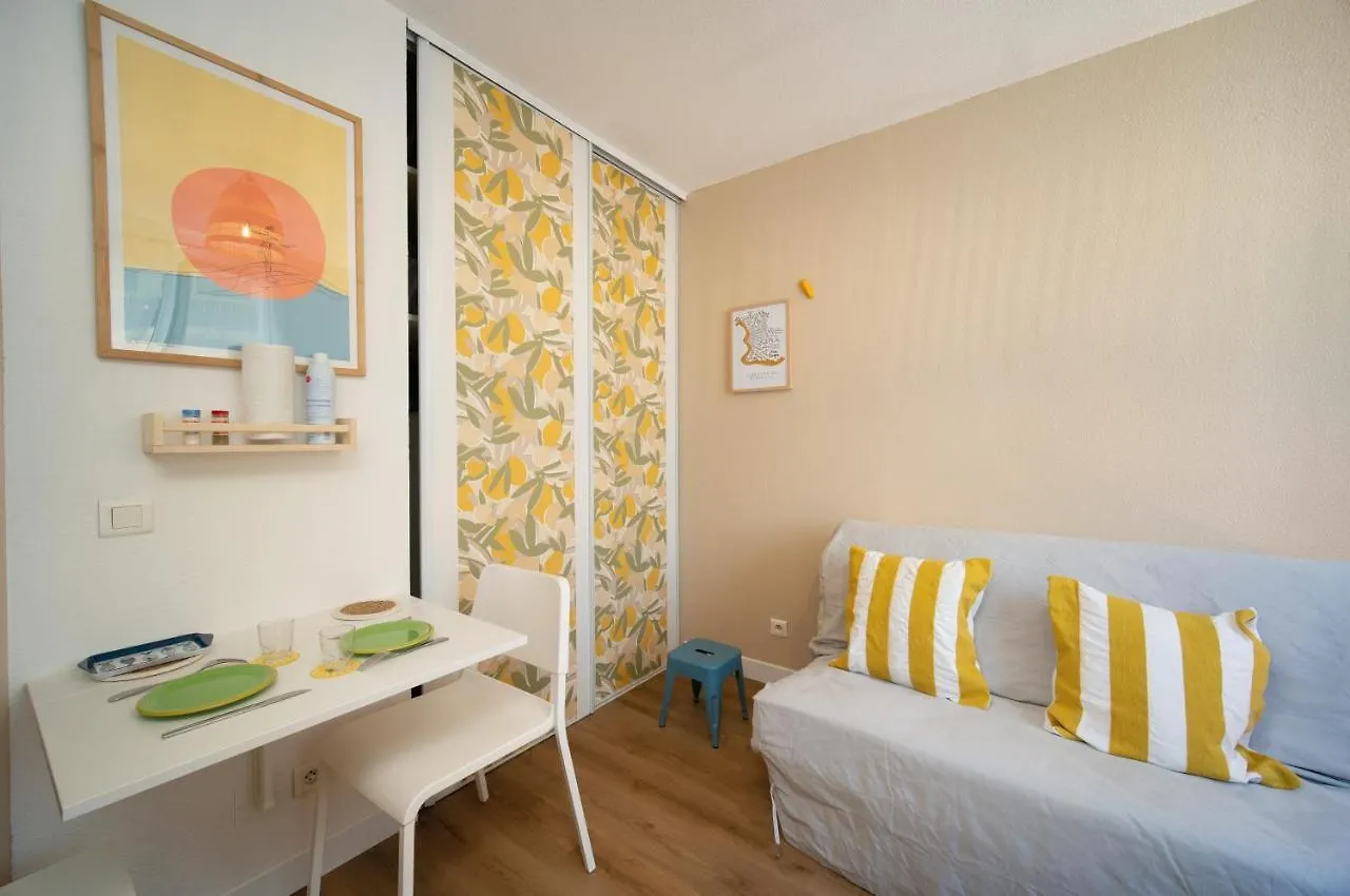 Appartement Cosy Tout Equipe Avec Wifi 2 Couchages Marseille 0*,